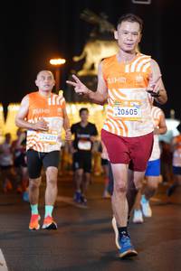 BIB: 24209, 20605
                            <button type="button" onclick="openModal(23132186)" class="btn btn-primary btn-sm float-right btn-popup" data-toggle="modal" data-target=".modal-high-quality">
                        <i class="fas fa-shopping-cart"></i> Add to Cart
                    </button>
                                            <button type="button" onclick="isThisMe(23132186, true)" class="btn btn-success btn-sm float-right btn-popup btn-isme hidden" data-toggle="tooltip" data-placement="bottom" title="นี่คือรูปของคุณใช่ไหม คลิกที่นี่เพื่อเอาเข้าอัลบั้ม">
                        <i class="fas fa-plus"></i> Add to album
                    </button>
                    <button type="button" onclick="isThisMe(23132186, false)" class="btn btn-warning btn-sm float-right btn-popup btn-isnotme hidden">
                        <i class="fas fa-ban"></i> Remove from album
                    </button>